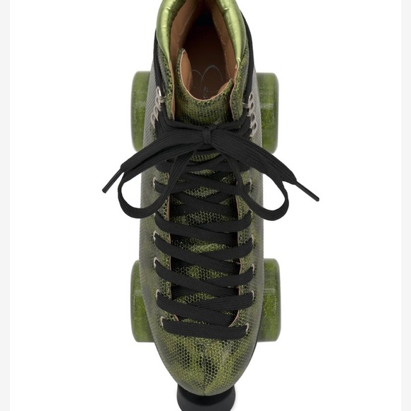 - Rollstar Roller Skate in Green Leopard jessica Simpson new - Picture 3 of 9